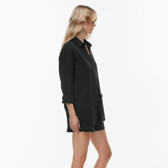 Aritzia Little Moon Sail Button-down Shirt in Black 100% organic gauzy cotton - Picture 4 of 8